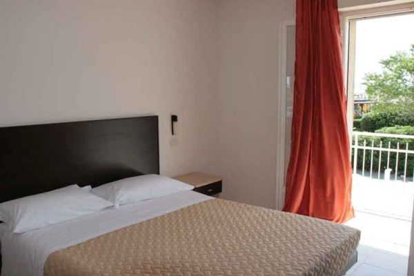 Hotel Vela D'Oro Riccione Exteriör bild