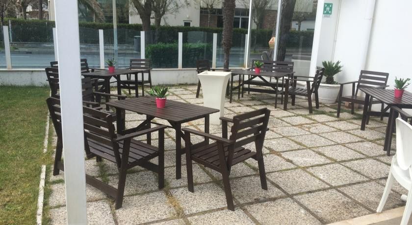 Hotel Vela D'Oro Riccione Exteriör bild
